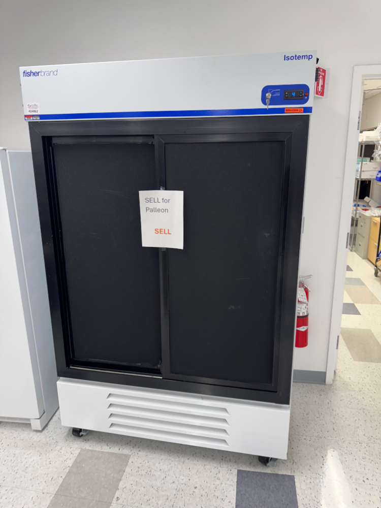 Image of Fiserbrand Isotemp Double Door Refrigerator